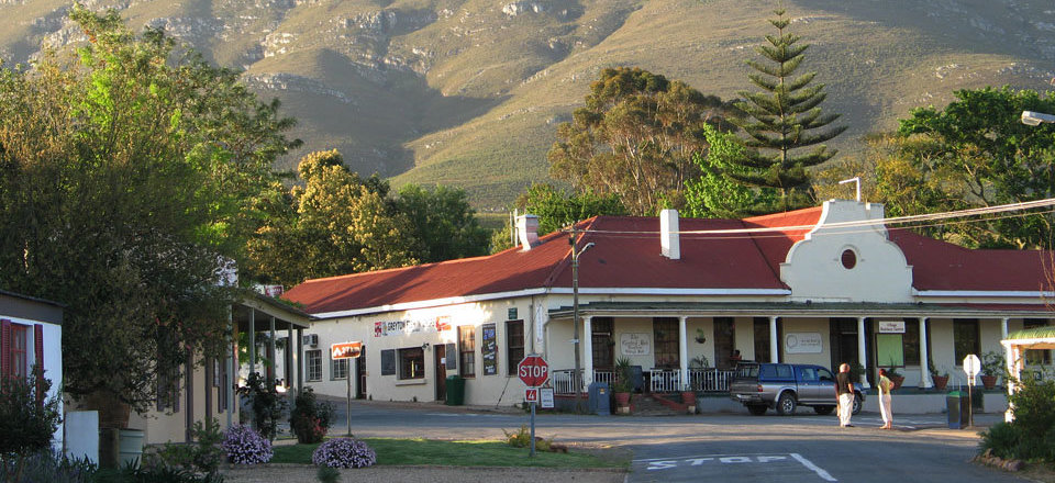 Without Ever Having to be Far from Town Centre